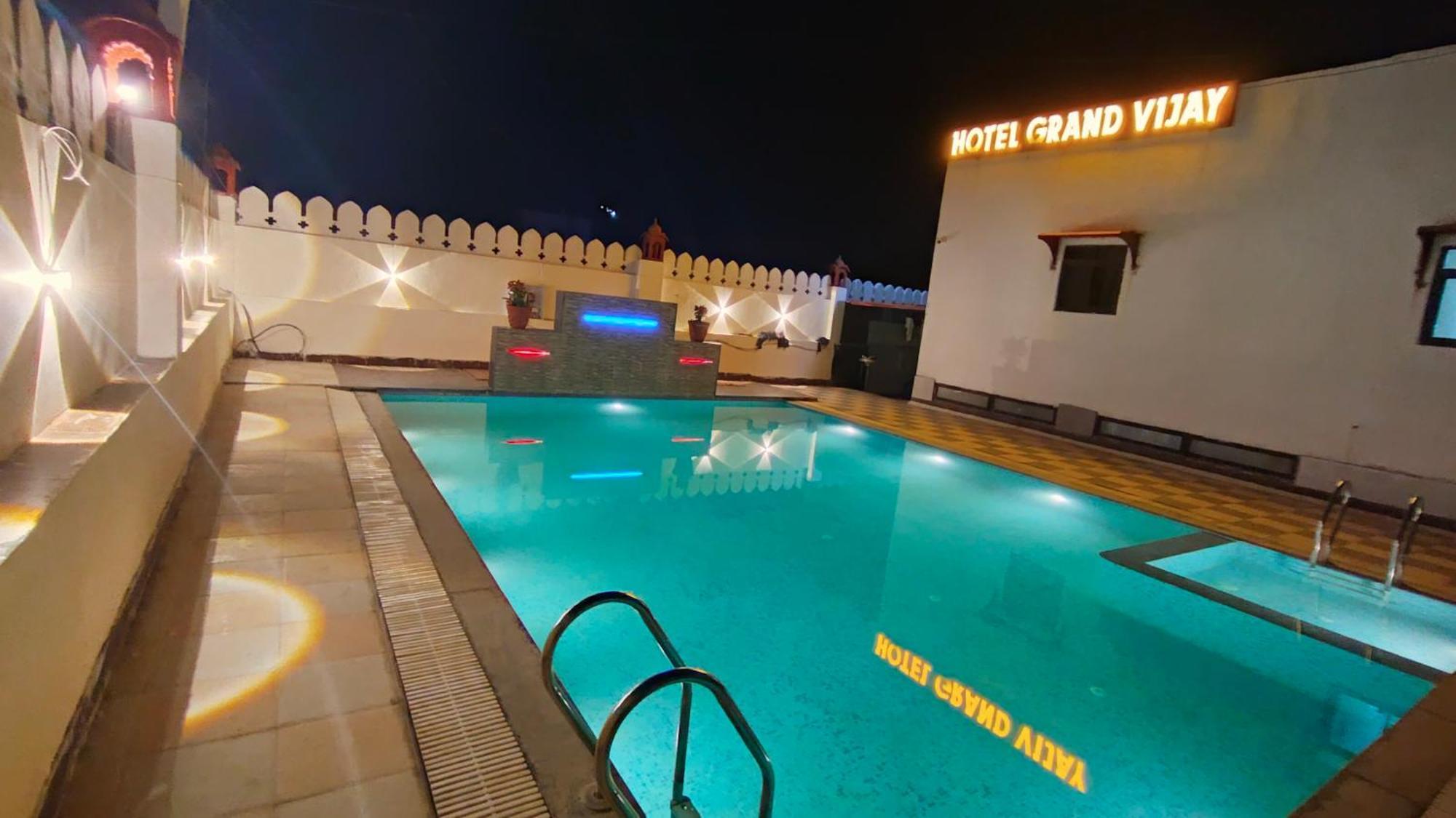 Hotel Grand Vijay Pushkar Eksteriør bilde