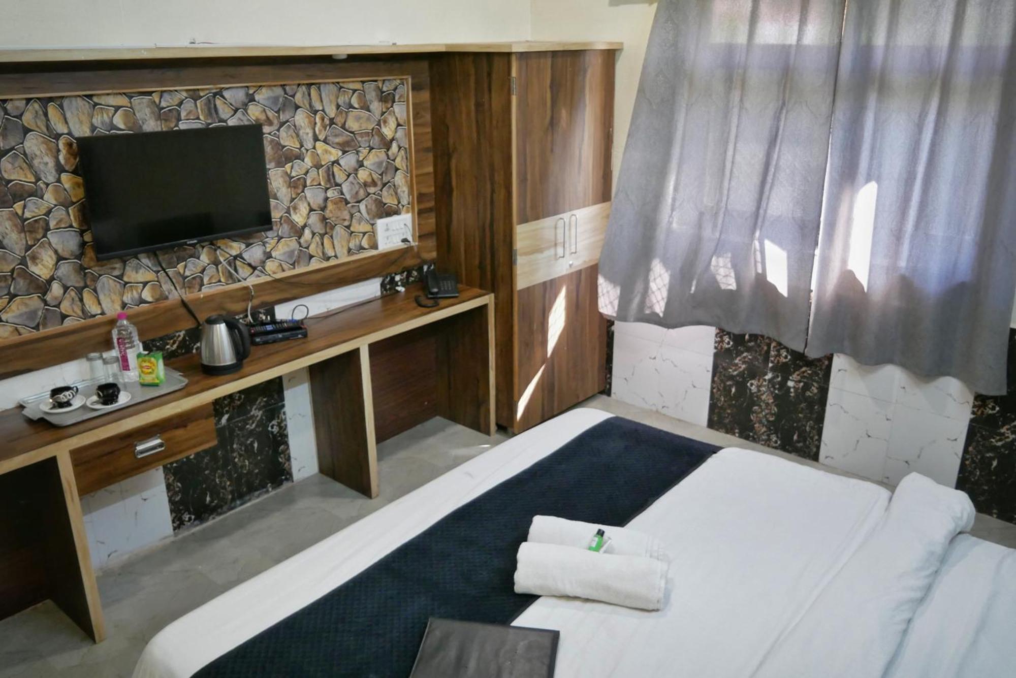 Hotel Grand Vijay Pushkar Eksteriør bilde